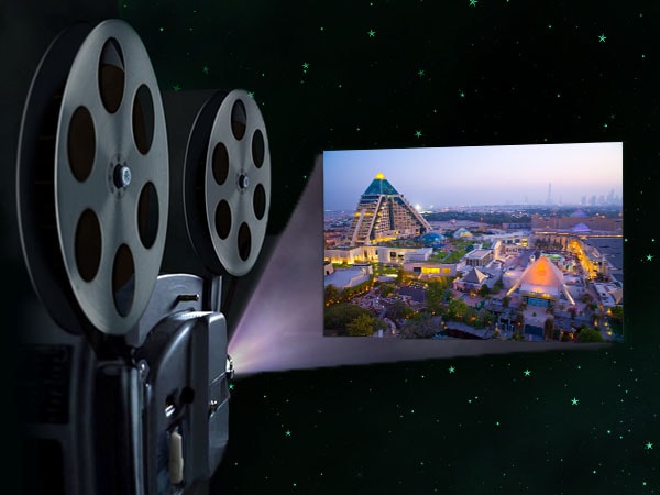 watch-a-movie-under-the-stars-at-wafi-rooftop